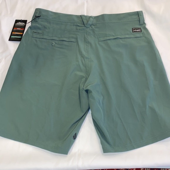 NWT!! Volcom Frickin Cross Shred Hybrid Shorts Size 36 - Picture 6 of 9